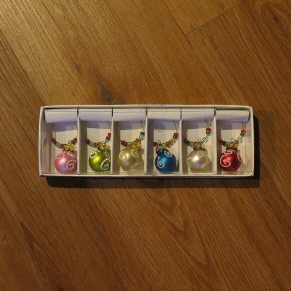 Source Unknown Multicolor Swirl Wine Charms Set Of 6 - Picture 1 of 1